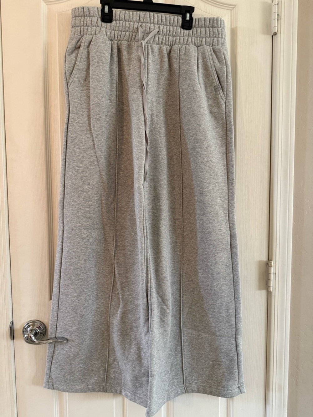 Everyday Wide-Leg Track Pants - Light Gray